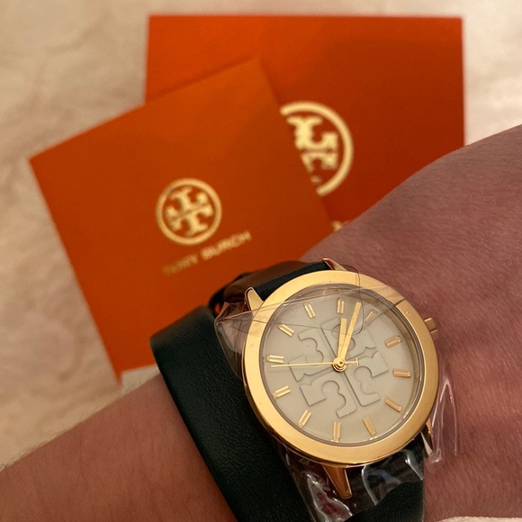 Tory Burch Accessories - NWT Tory Burch Gigi Double Wrap Watch Leather Band Gold